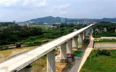 巴中西金铁路